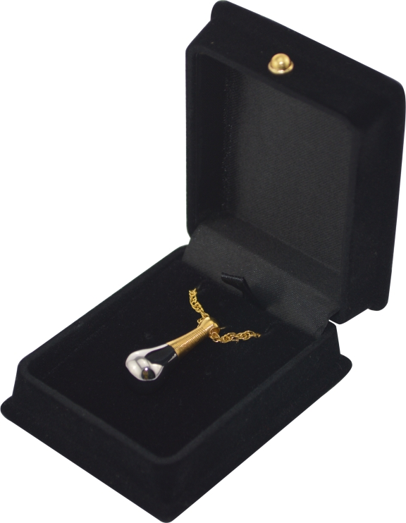 Gold Victoria Pendant